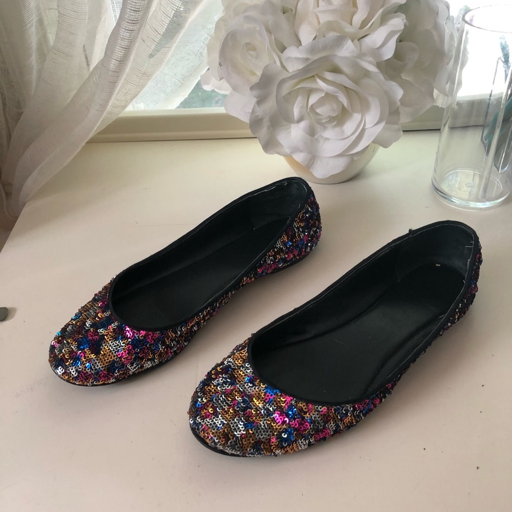 Sequin flat